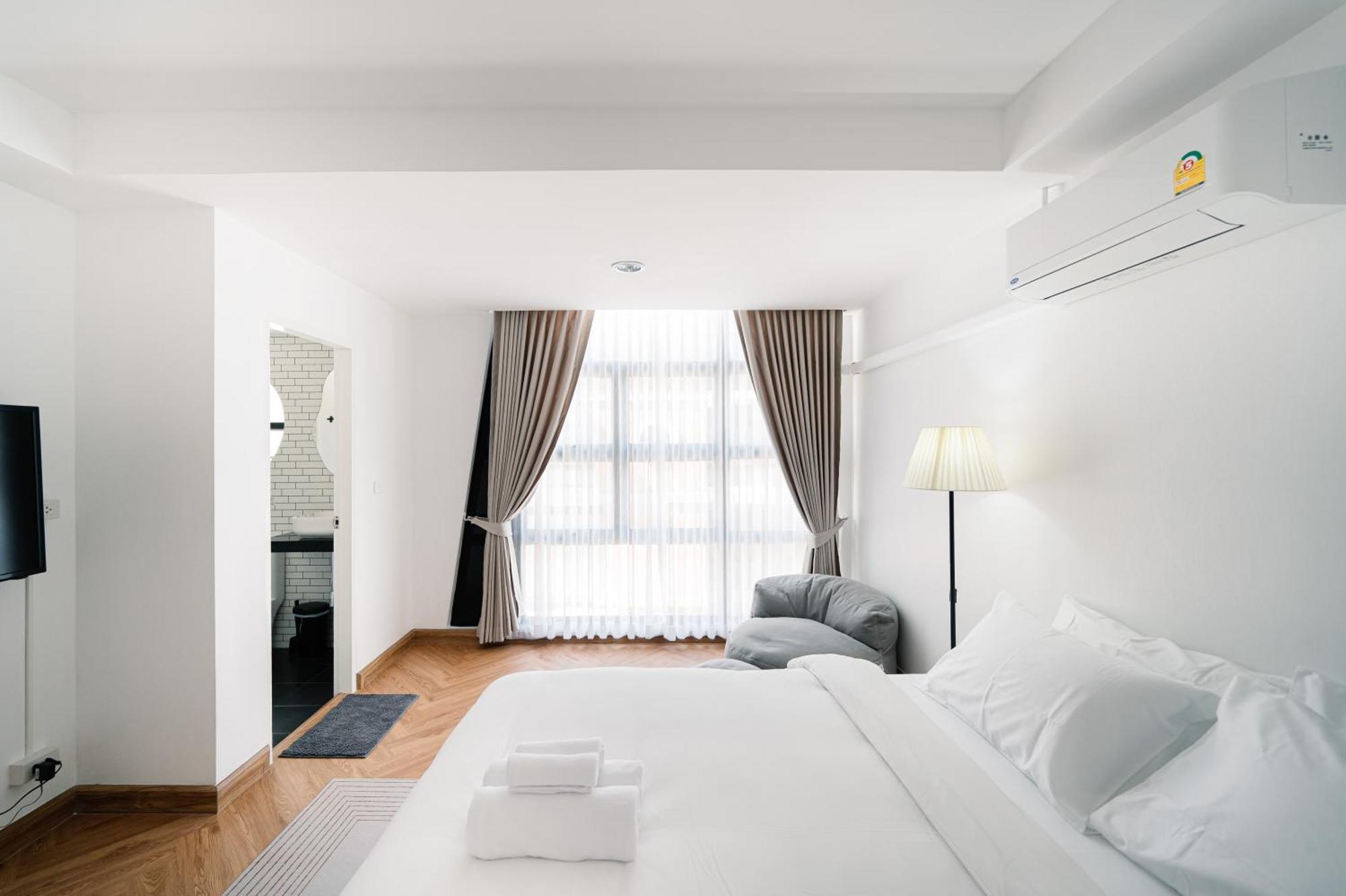 Mitt Haus Hotel Bangkok Room photo